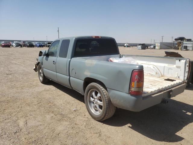 Photo 3 from auction – 2001 CHEVROLET SILVERADO with VIN 2GCEC19T111312141