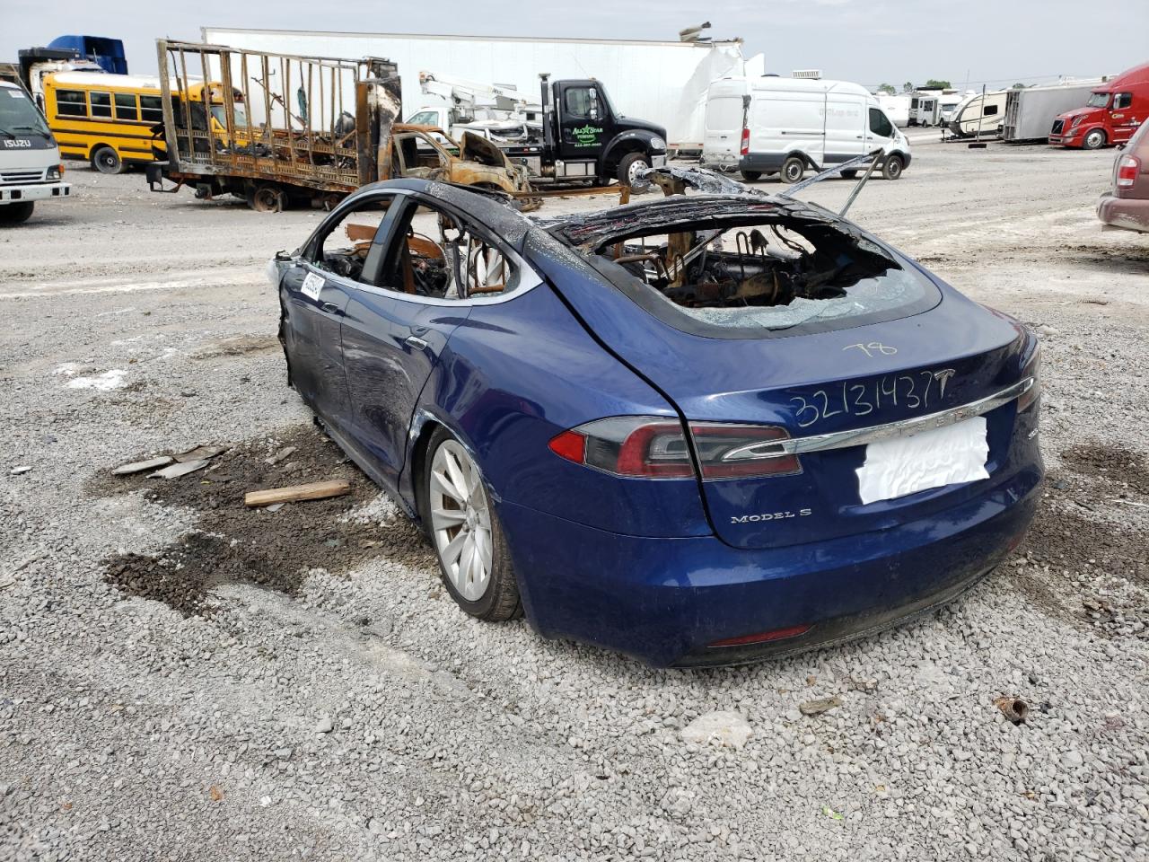 Photo 3 from auction – 2016 TESLA MODEL S with VIN 5YJSA1E24GF150727