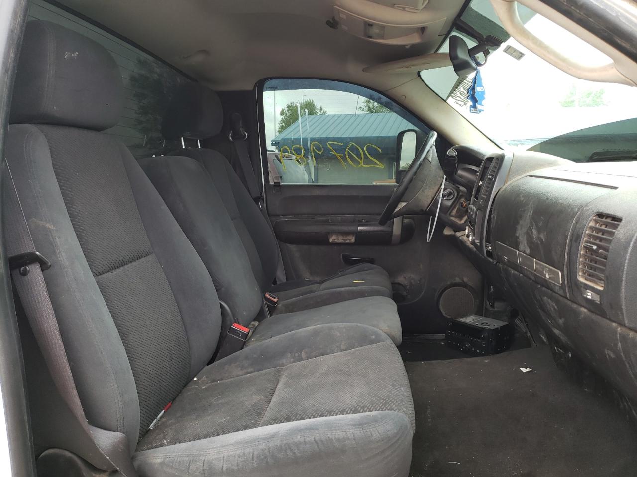 Photo 5 from auction – 2007 CHEVROLET SILVERADO with VIN 1GCHC24K87E528061
