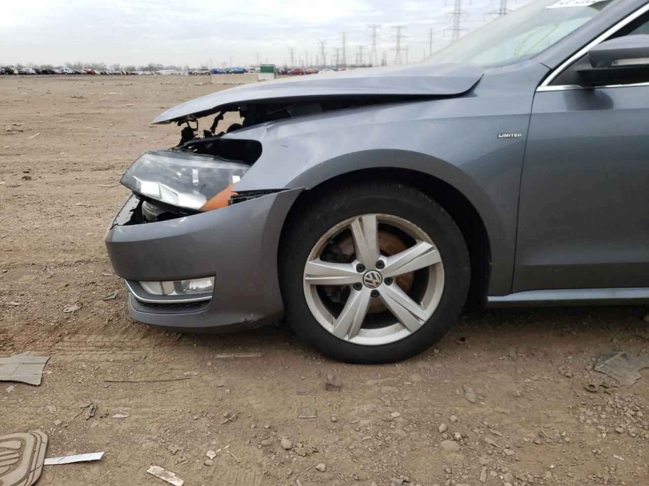 Photo 9 from auction – 2015 VOLKSWAGEN PASSAT S with VIN 1VWAS7A34FC113616