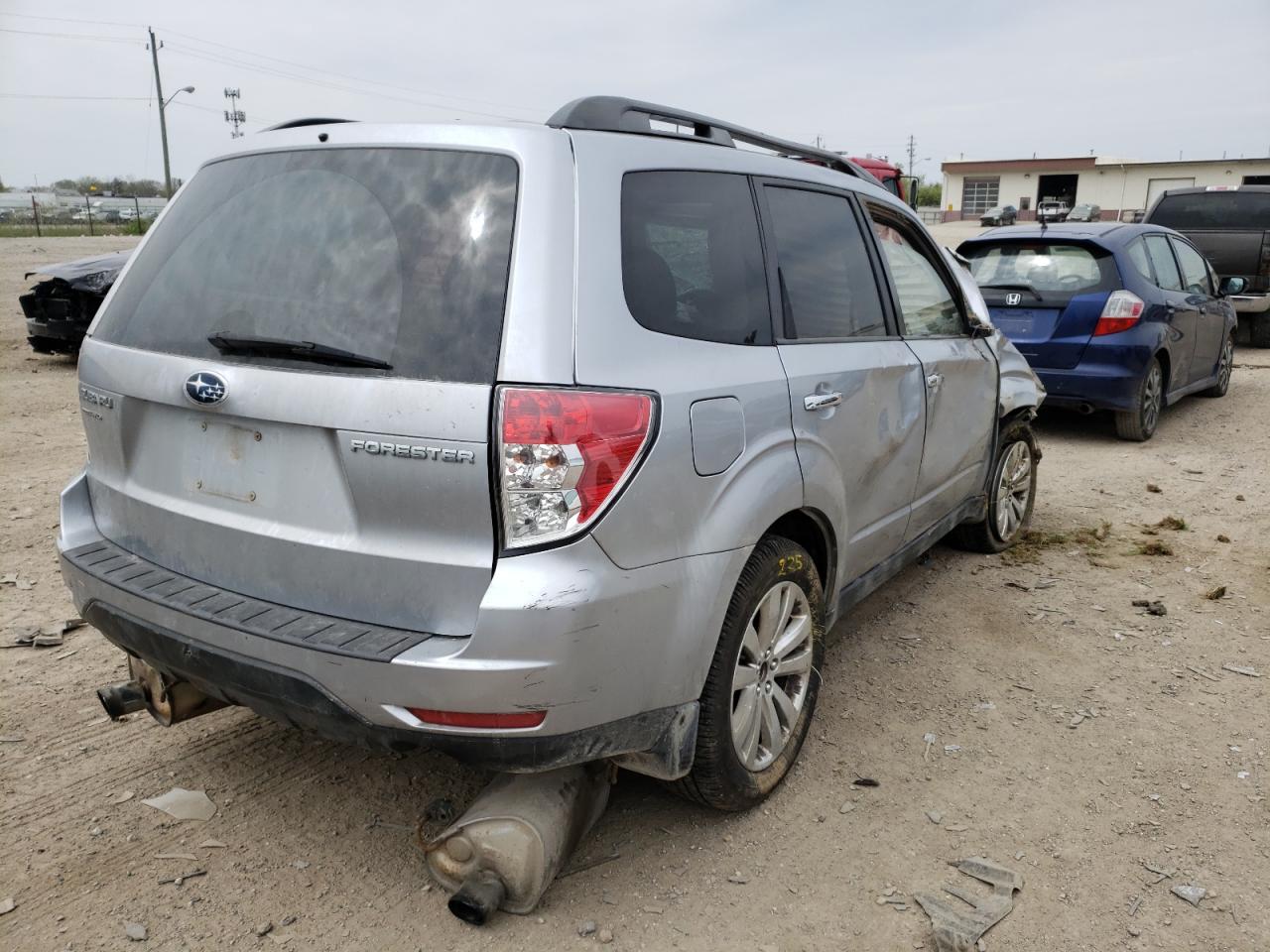 Photo 4 from auction – 2012 SUBARU FORESTER L with VIN JF2SHBEC1CH428876