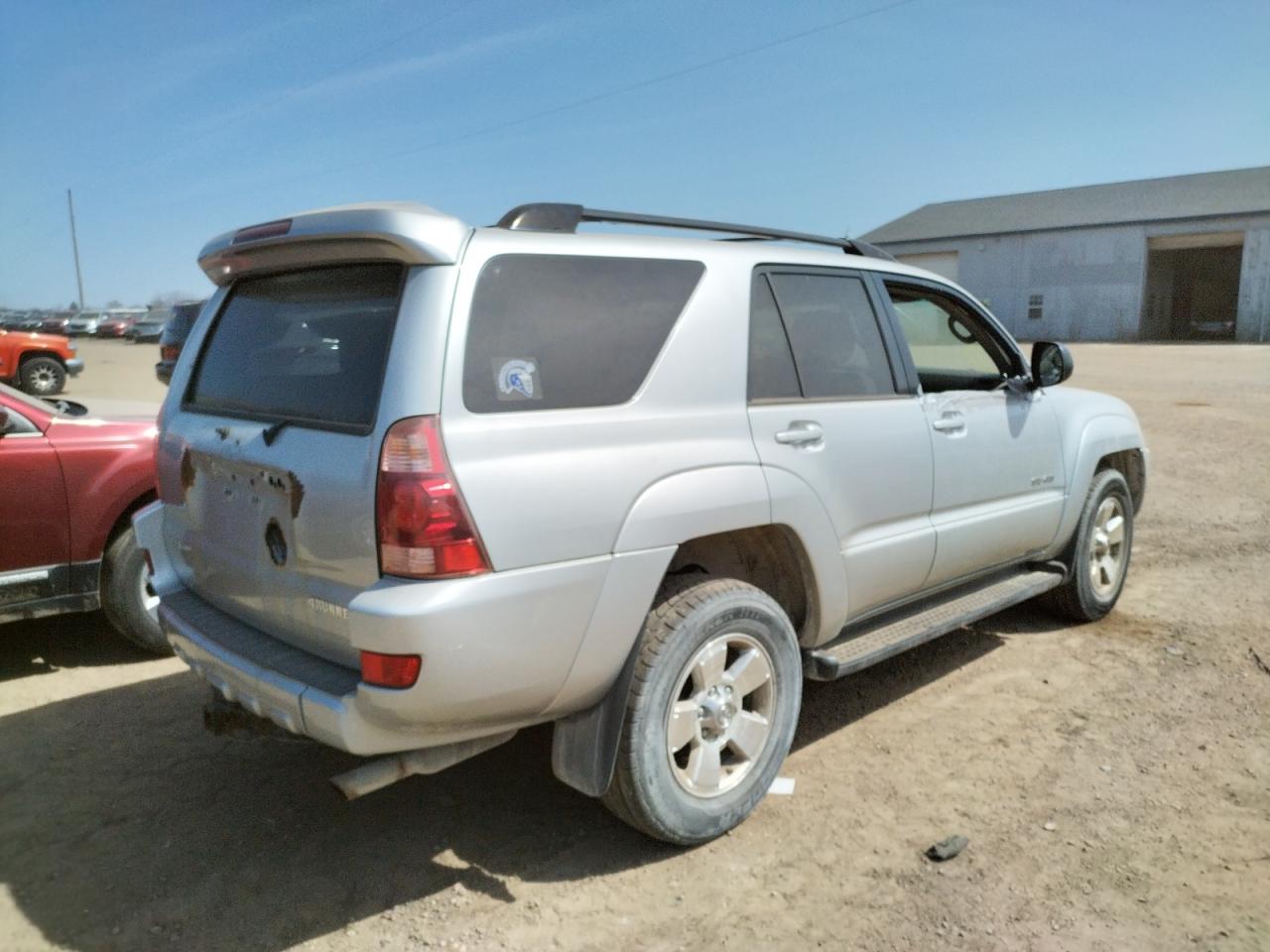 Zdjęcie 4 z aukcji – 2005 TOYOTA 4RUNNER SR z VIN JTEBT14R250045779