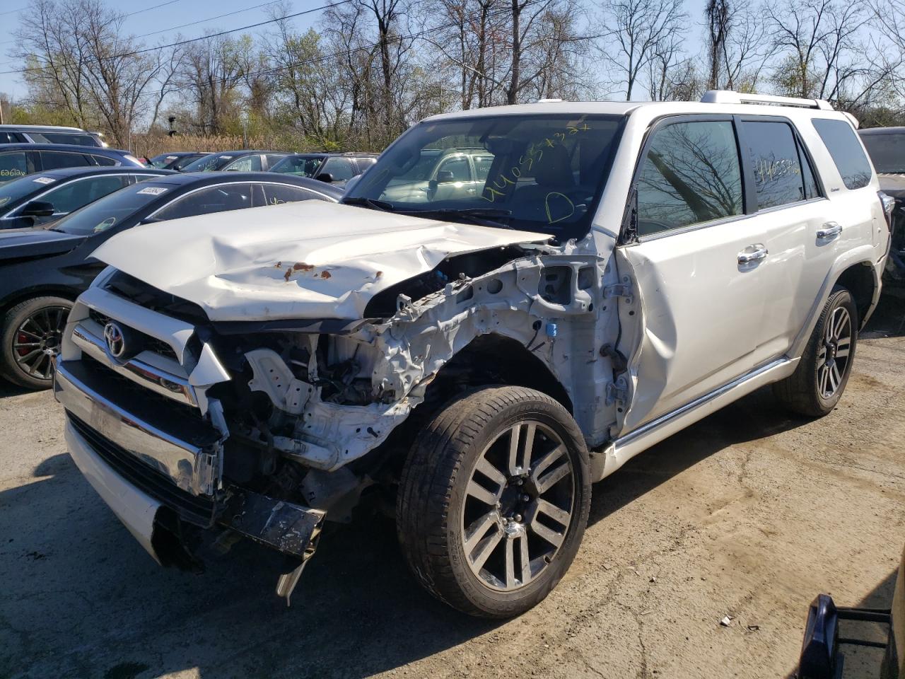 Photo 2 from auction – 2017 TOYOTA 4RUNNER SR with VIN JTEBU5JR5H5465875