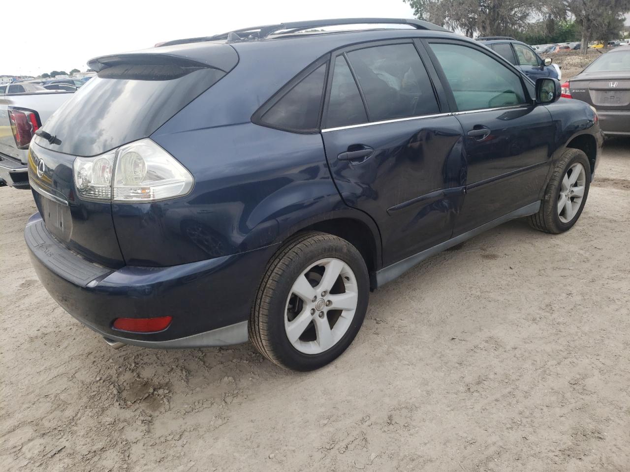 Photo 4 from auction – 2004 LEXUS RX 330 with VIN 2T2GA31U44C011296