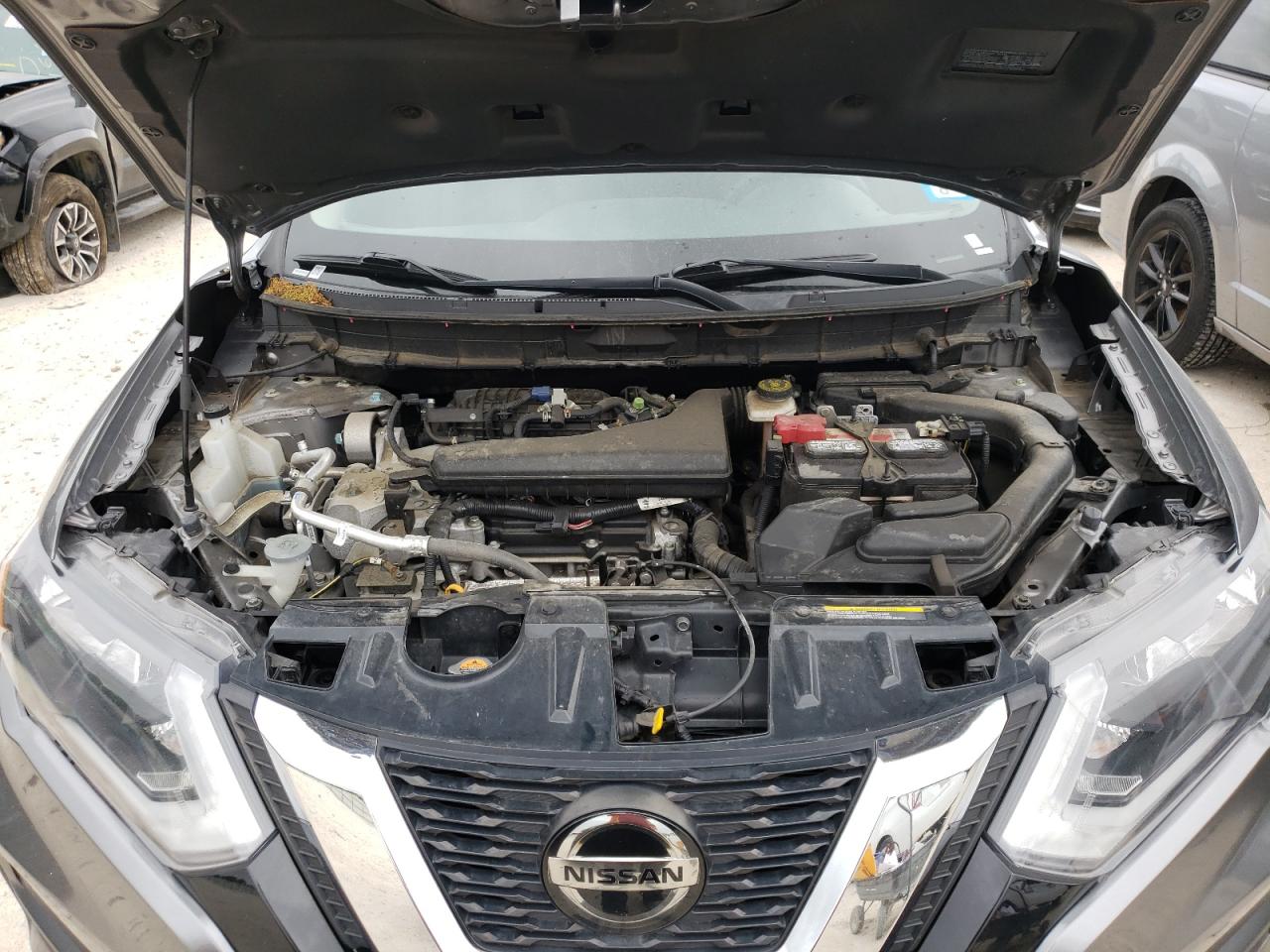 Photo 7 from auction – 2018 NISSAN ROGUE S with VIN KNMAT2MV5JP506459
