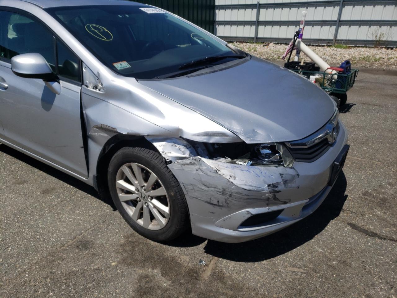 Zdjęcie 9 z aukcji – 2012 HONDA CIVIC EX z VIN 19XFB2F84CE047959