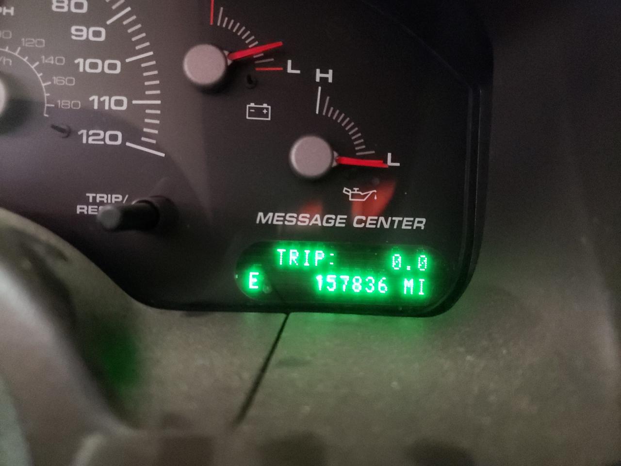 Photo 8 from auction – 2004 FORD EXPEDITION with VIN 1FMPU17L94LA81461
