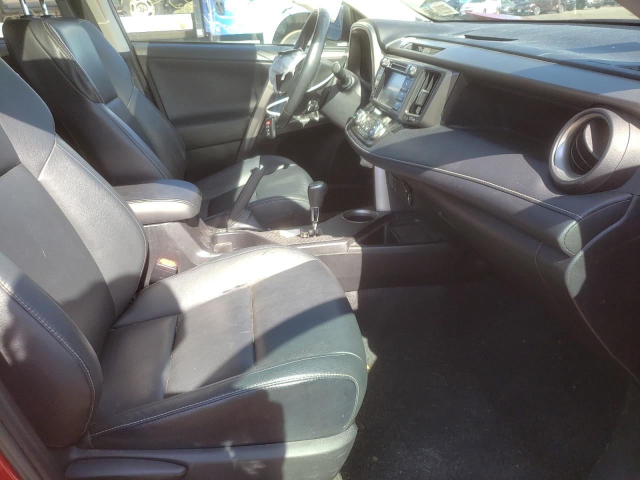 Photo 5 from auction – 2013 TOYOTA RAV4 LIMIT with VIN 2T3DFREV9DW096561