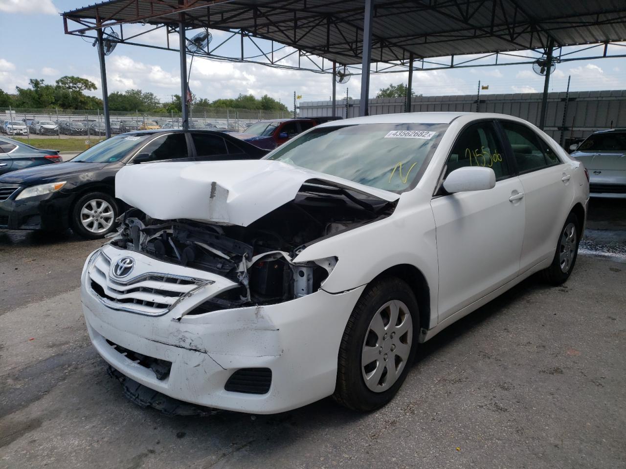 Photo 2 from auction – 2011 TOYOTA CAMRY BASE with VIN 4T1BF3EK2BU777967