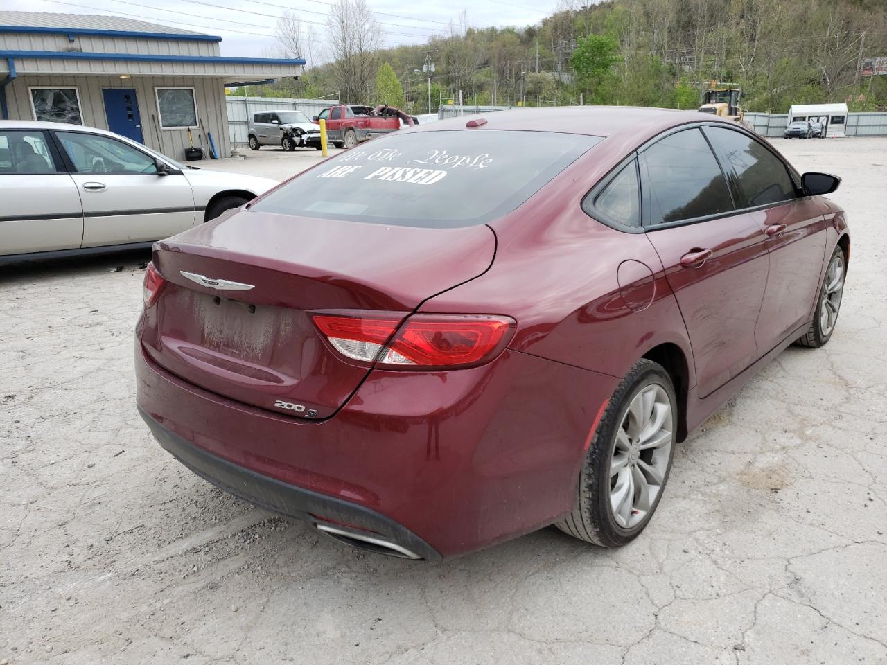 Photo 4 from auction – 2015 CHRYSLER 200 S with VIN 1C3CCCBB1FN564552