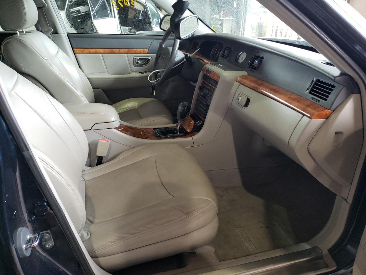 Photo 5 from auction – 2006 KIA AMANTI with VIN KNALD124865085637