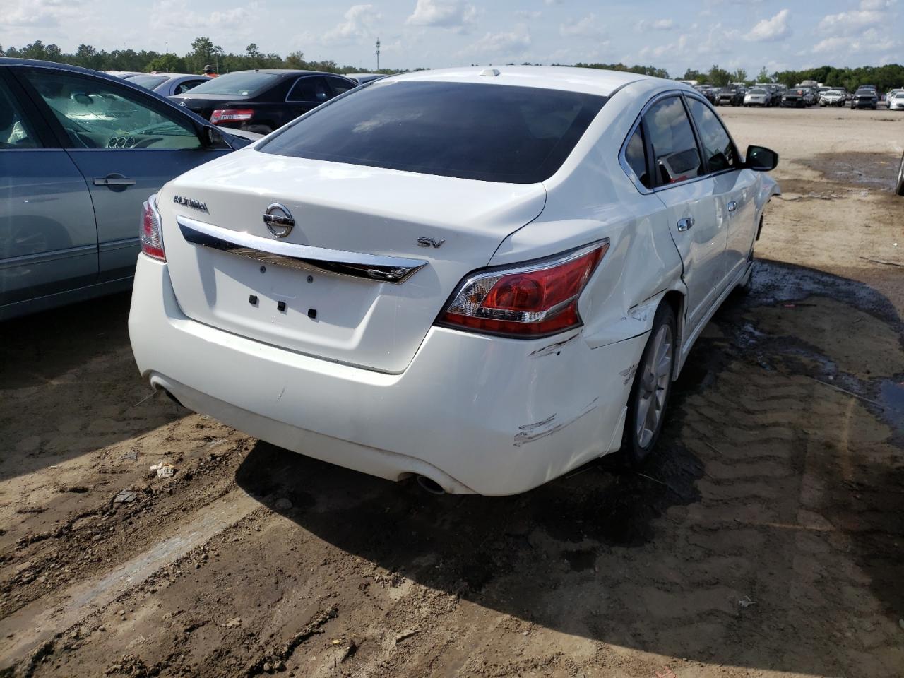 Photo 4 from auction – 2015 NISSAN ALTIMA 2.5 with VIN 1N4AL3AP9FC264288