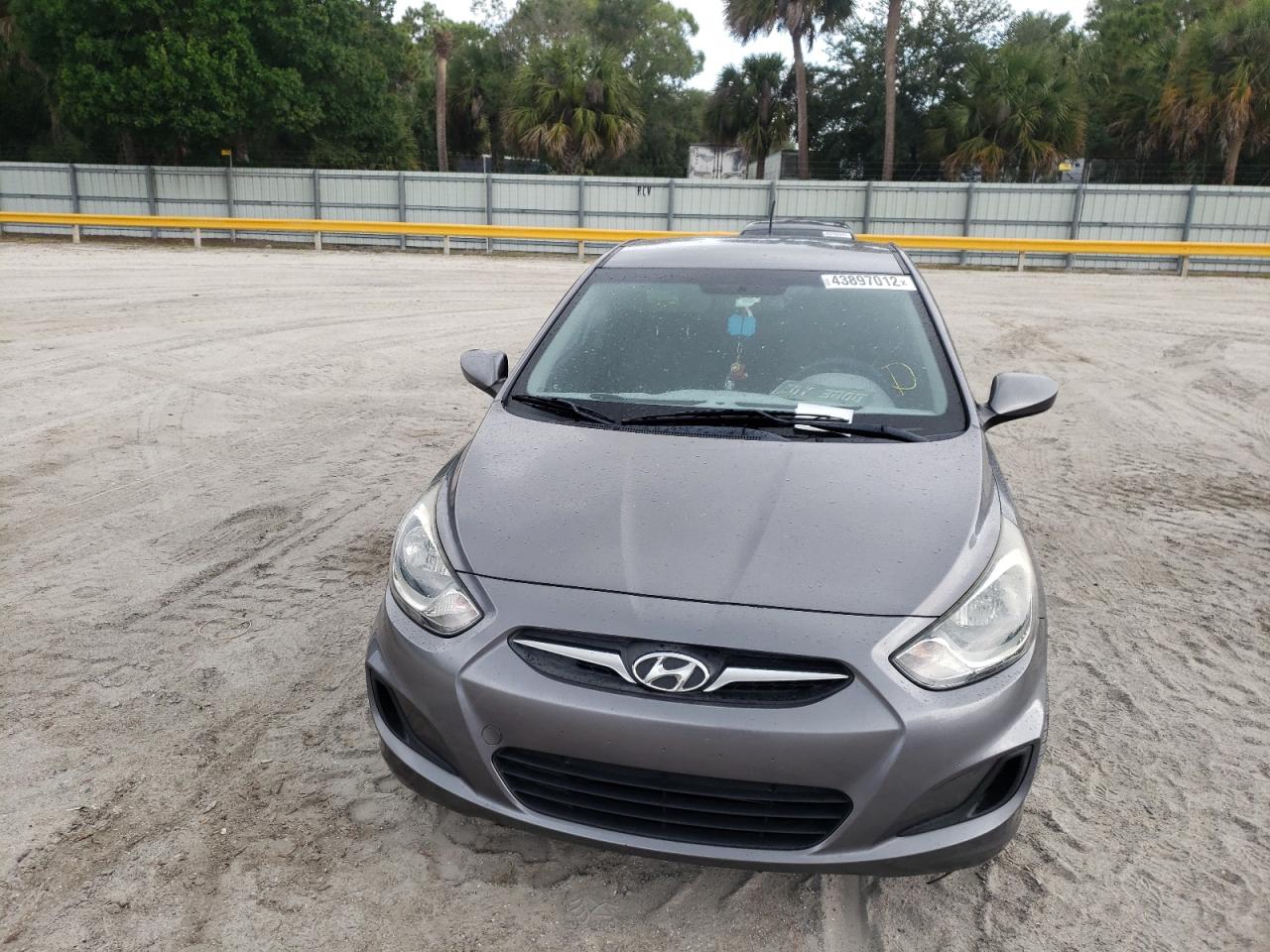 Photo 9 from auction – 2014 HYUNDAI ACCENT GLS with VIN KMHCT5AEXEU161124