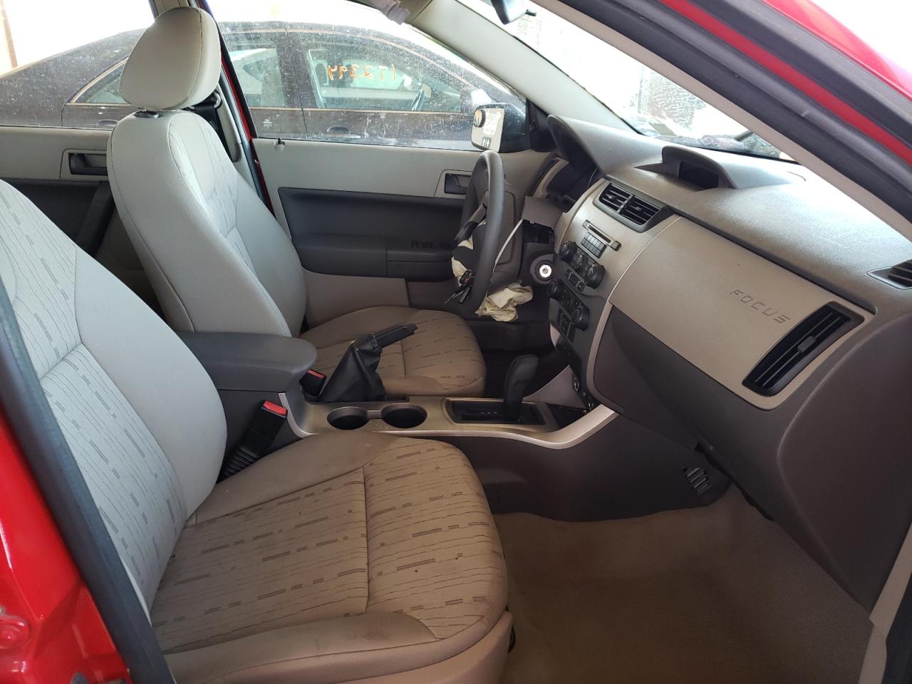 Photo 5 from auction – 2008 FORD FOCUS SE with VIN 1FAHP35N08W136793