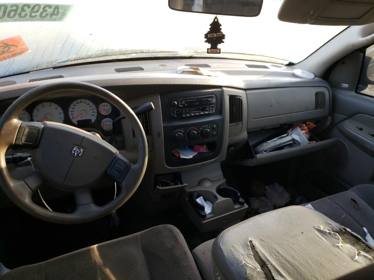Photo 9 from auction – 2005 DODGE RAM 1500 S with VIN 1D7HA18N05J565409