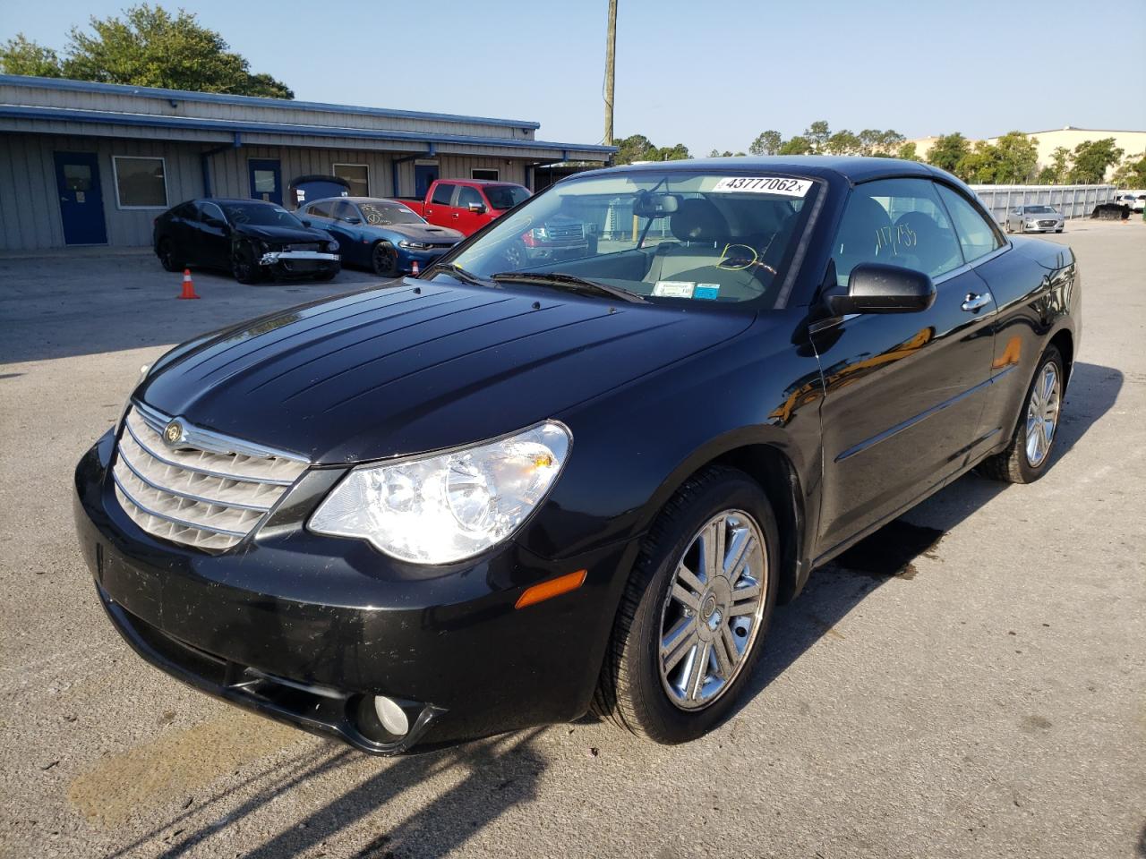 Photo 2 from auction – 2008 CHRYSLER SEBRING LI with VIN 1C3LC65M28N196643