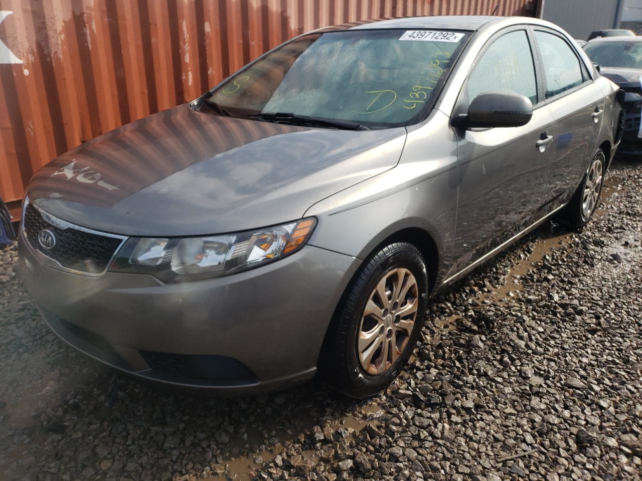 Photo 2 from auction – 2011 KIA FORTE EX with VIN KNAFU4A29B5452909