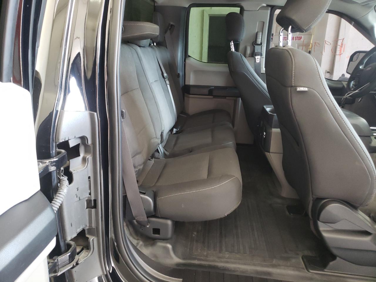 Photo 6 from auction – 2017 FORD F150 SUPER with VIN 1FTEX1EP1HKD60360