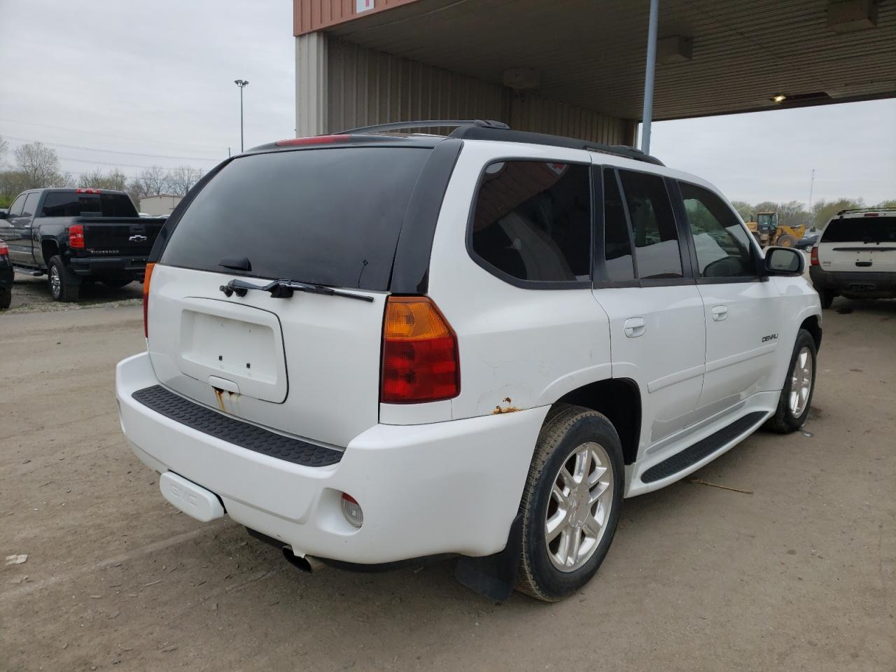 Photo 4 from auction – 2006 GMC ENVOY DENA with VIN 1GKET63M562217592