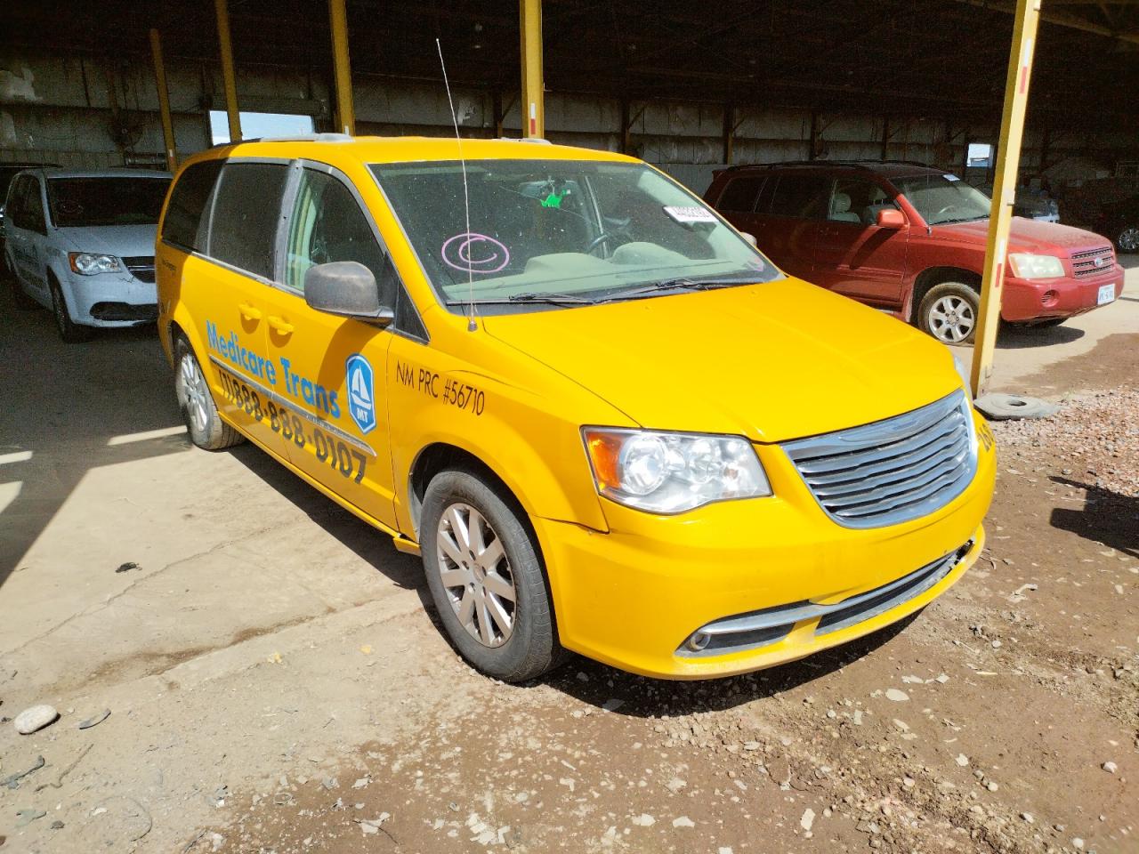 Photo 1 from auction – 2015 CHRYSLER TOWN & COU with VIN 2C4RC1BG6FR727043