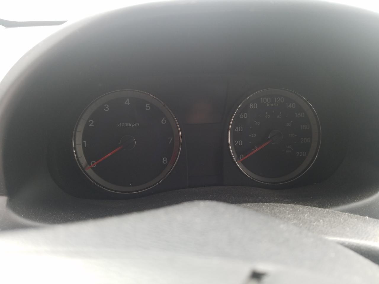 Photo 8 from auction – 2013 HYUNDAI ACCENT GLS with VIN KMHCT5AE0DU113694
