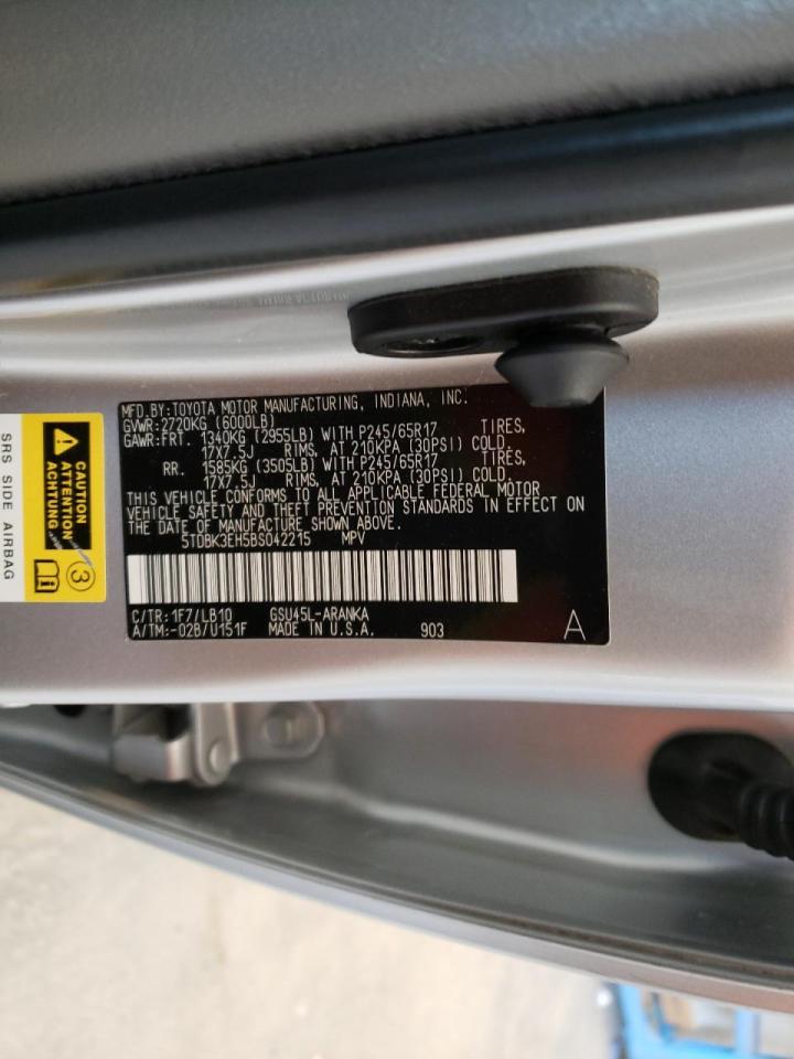 Photo 10 from auction – 2011 TOYOTA HIGHLANDER with VIN 5TDBK3EH5BS042215