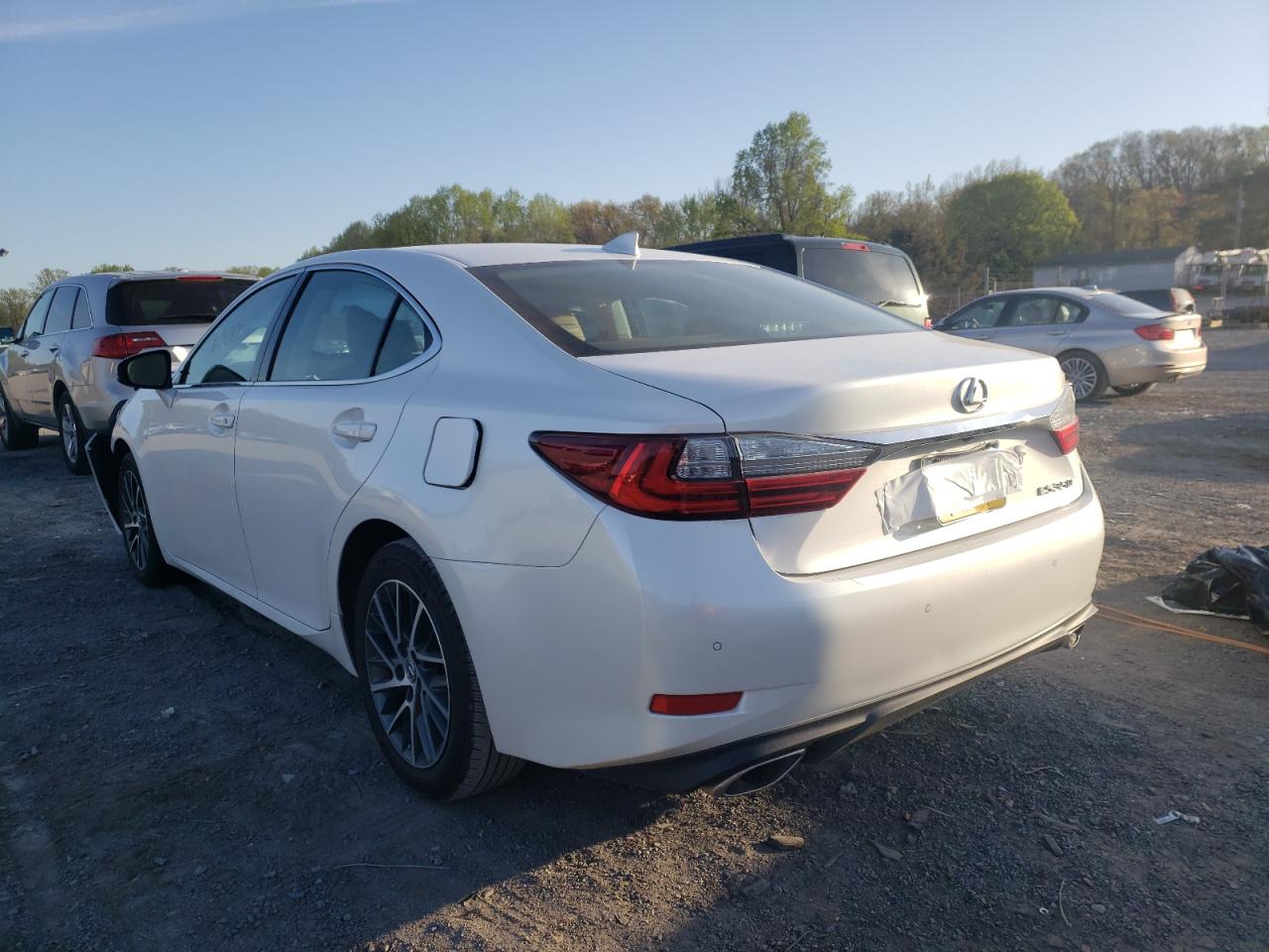 Photo 3 from auction – 2017 LEXUS ES 350 with VIN 58ABK1GG5HU078519