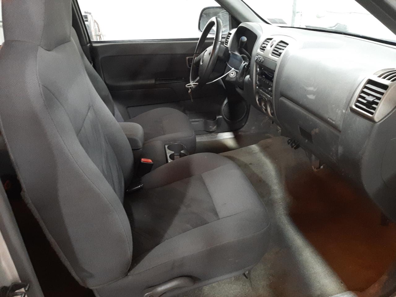 Photo 5 from auction – 2005 CHEVROLET COLORADO with VIN 1GCDT136958190985