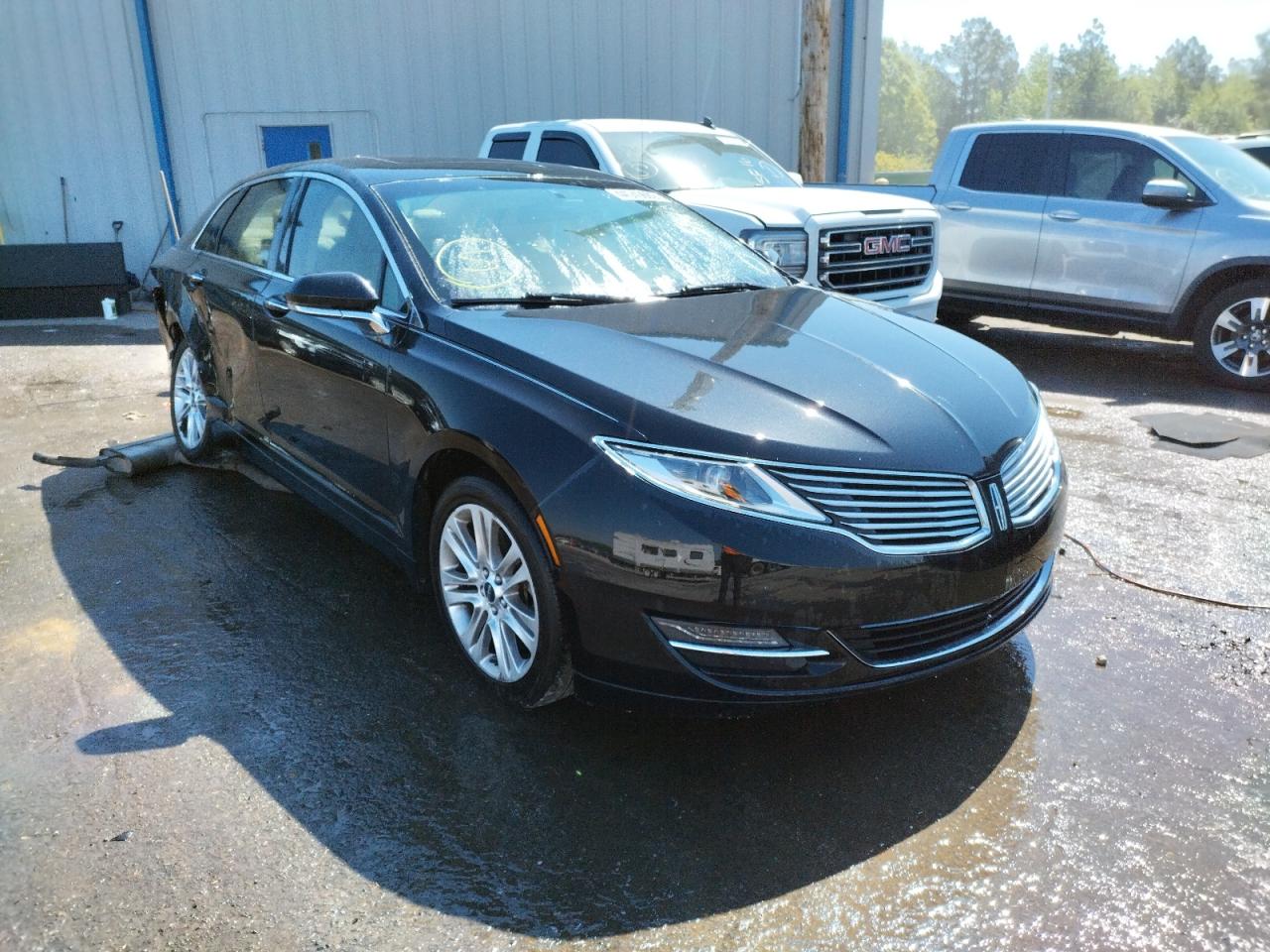 LINCOLN MKZ 2014 with VIN 3LN6L2G98ER826616 - Photo from auction
