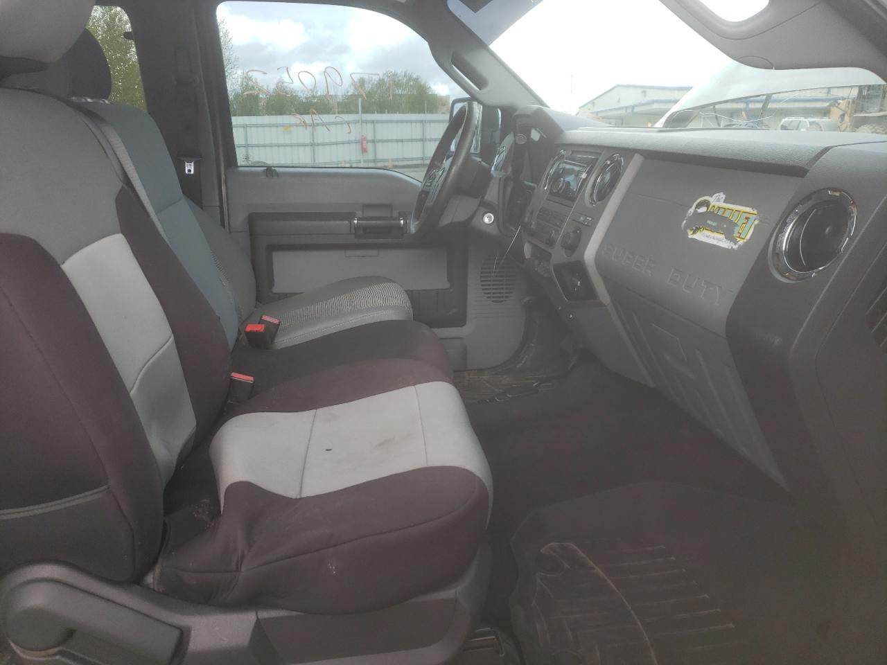 Photo 5 from auction – 2012 FORD F350 SUPER with VIN 1FT8X3BT5CEA88767