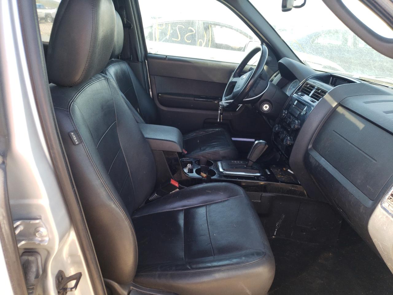 Photo 5 from auction – 2012 FORD ESCAPE LIM with VIN 1FMCU0E72CKA42701