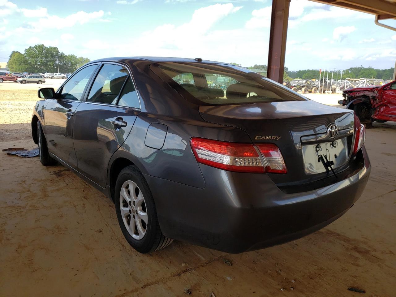 Photo 3 from auction – 2011 TOYOTA CAMRY BASE with VIN 4T1BF3EK0BU128071