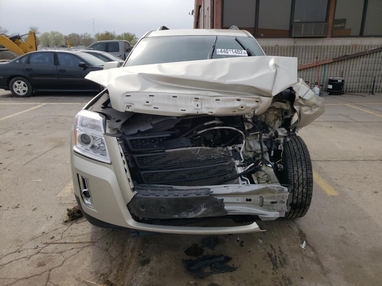 Photo 9 from auction – 2015 GMC TERRAIN SL with VIN 2GKFLWEK1F6192953