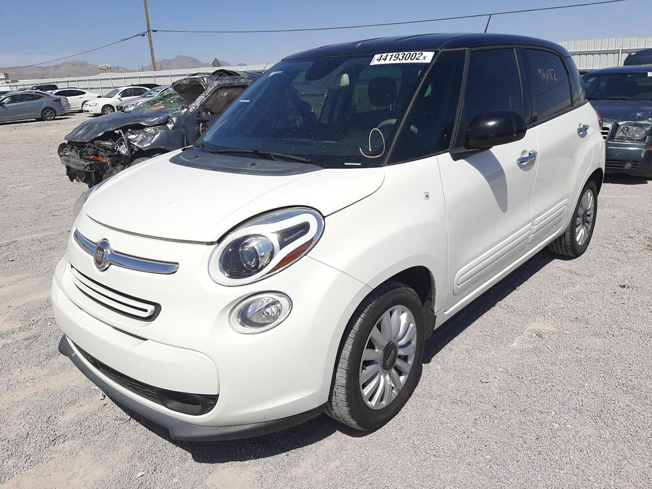 Photo 2 from auction – 2014 FIAT 500L EASY with VIN ZFBCFABH1EZ001104