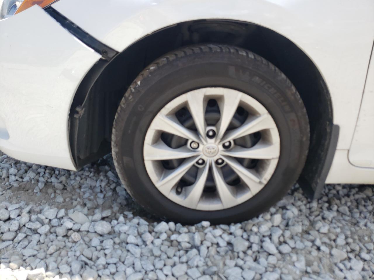 Photo 9 from auction – 2015 TOYOTA CAMRY LE with VIN 4T1BF1FK8FU894137