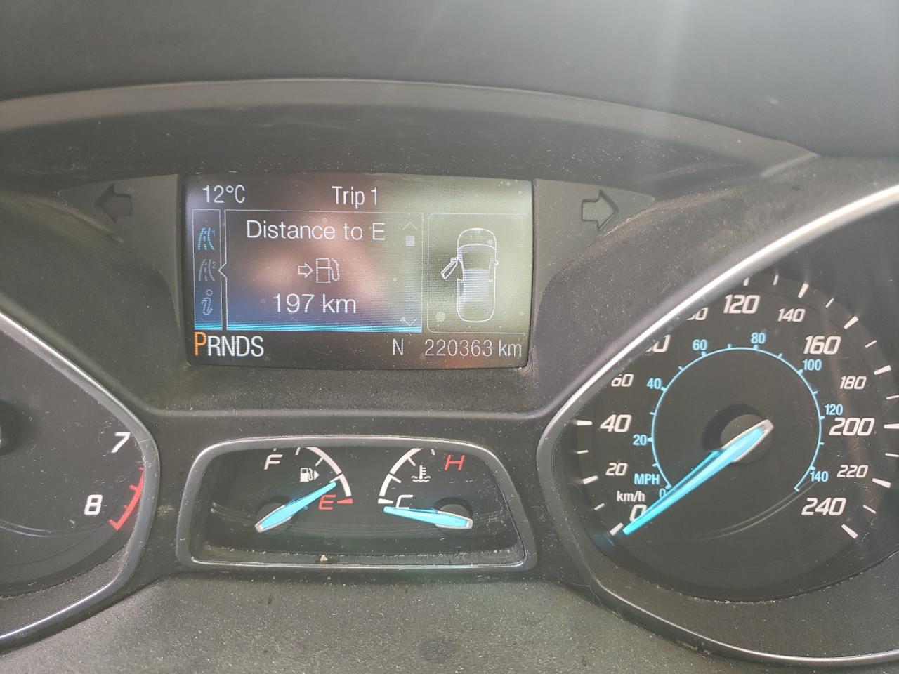 Photo 8 from auction – 2016 FORD ESCAPE SE with VIN 1FMCU9GX0GUC47350
