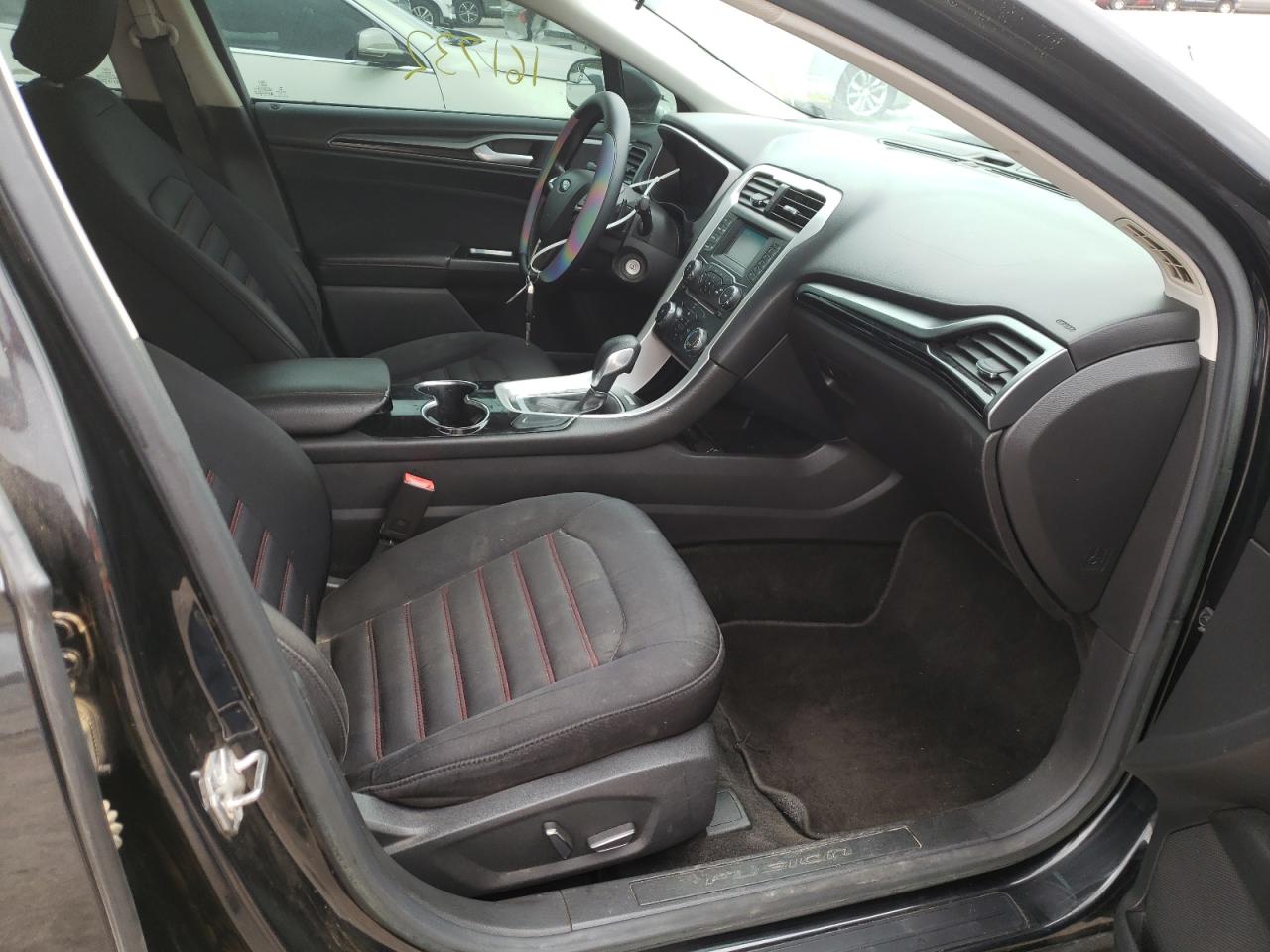 Photo 5 from auction – 2015 FORD FUSION SE with VIN 3FA6P0H97FR239682