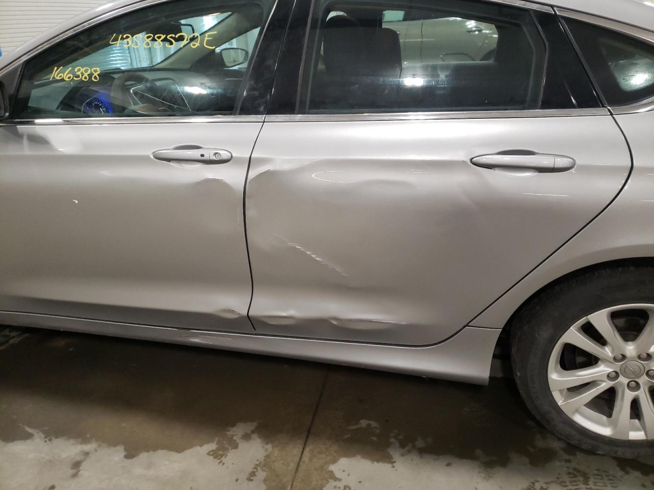 Photo 9 from auction – 2015 CHRYSLER 200 LIMITE with VIN 1C3CCCAB9FN571511