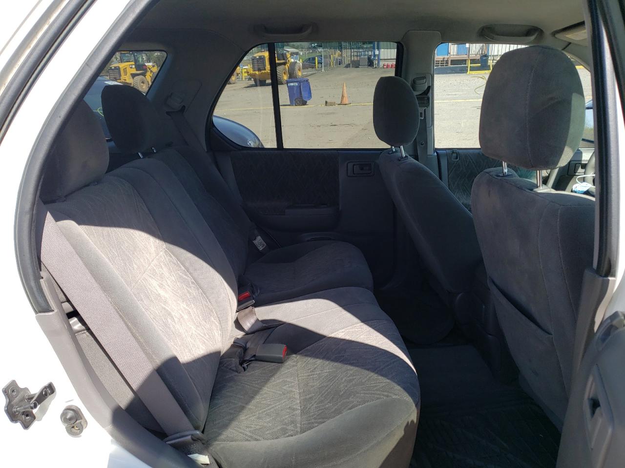 Photo 6 from auction – 2003 ISUZU RODEO S with VIN 4S2DM58W234308350