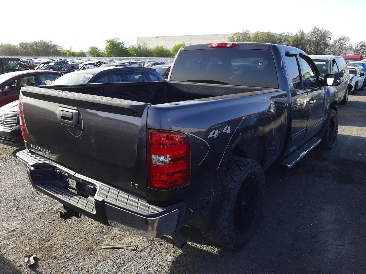 Photo 4 from auction – 2010 CHEVROLET SILVERADO with VIN 1GCSKSEAXAZ176826