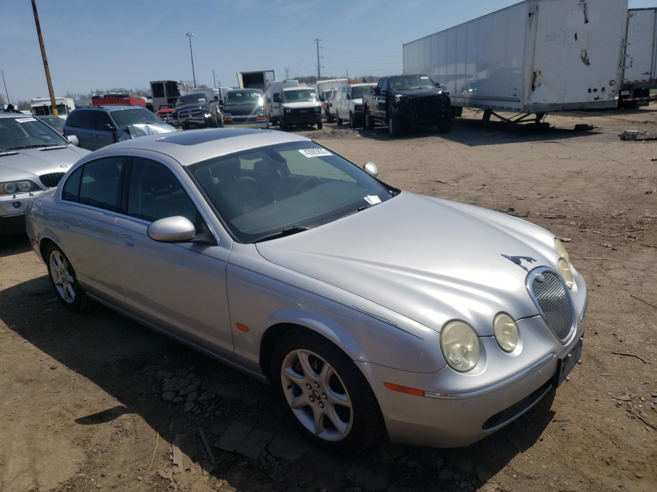 JAGUAR S-TYPE 2006 with VIN SAJWA01B26HN52845 - Photo from auction