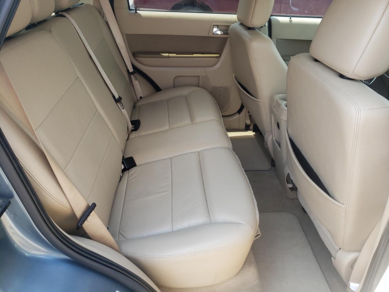 Photo 6 from auction – 2012 FORD ESCAPE LIM with VIN 1FMCU0EG9CKB75181
