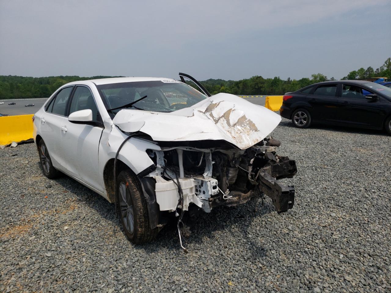 TOYOTA CAMRY LE 2016 with VIN 4T1BF1FK4GU594936 - Photo from auction