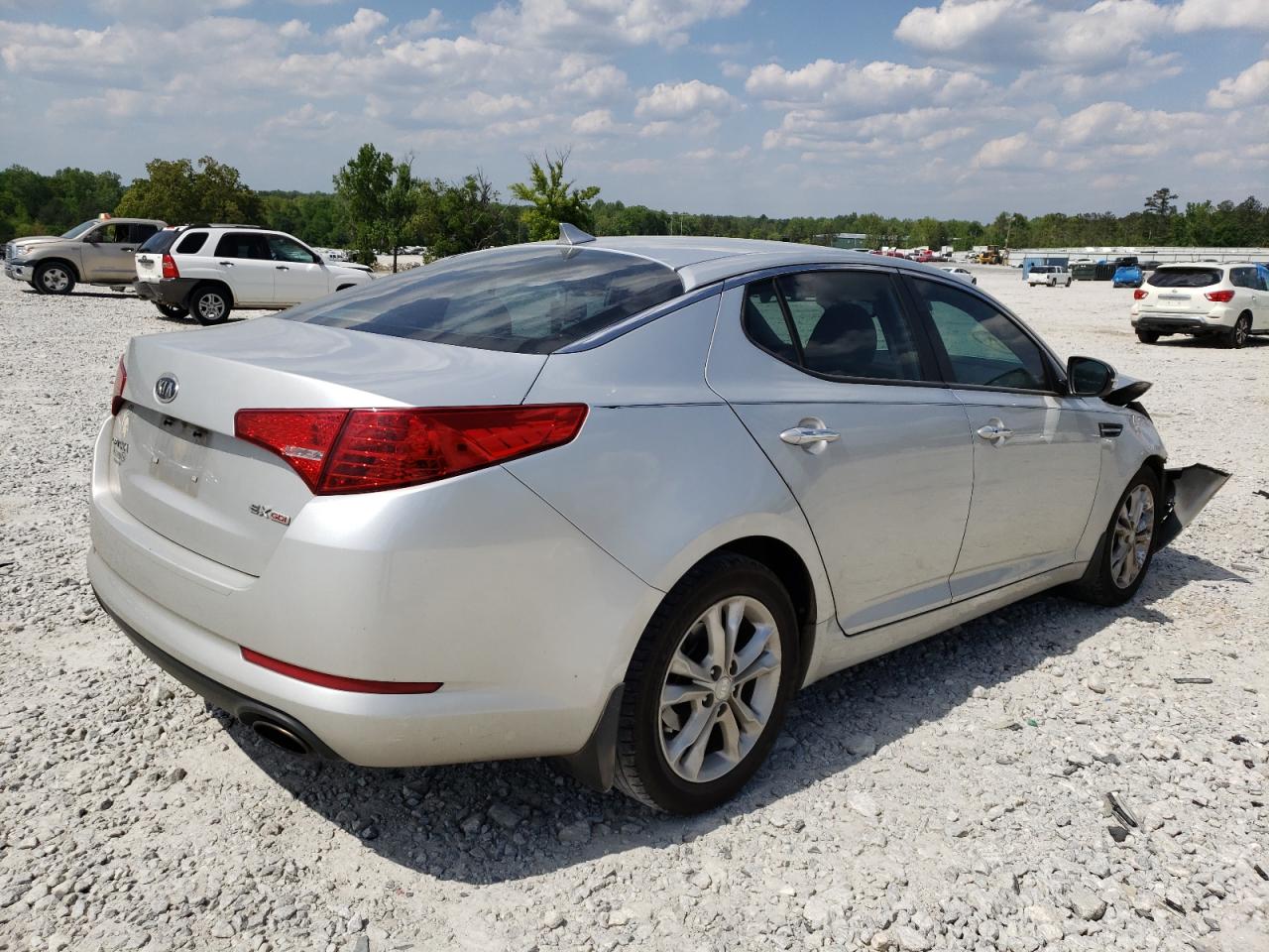 Photo 4 from auction – 2012 KIA OPTIMA EX with VIN 5XXGN4A77CG043370