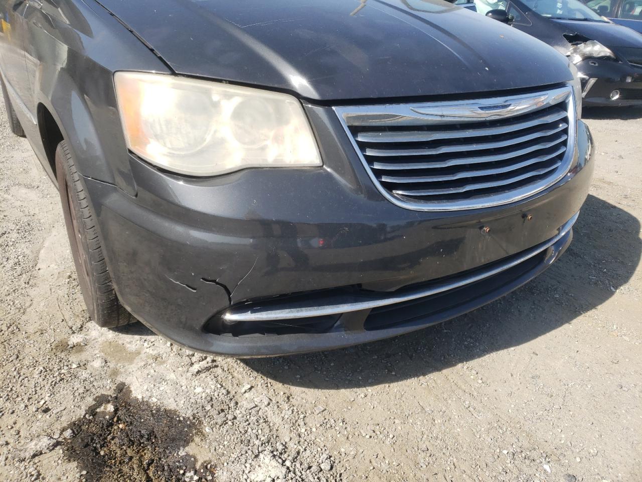 Photo 9 from auction – 2012 CHRYSLER TOWN & COU with VIN 2C4RC1BG5CR260676