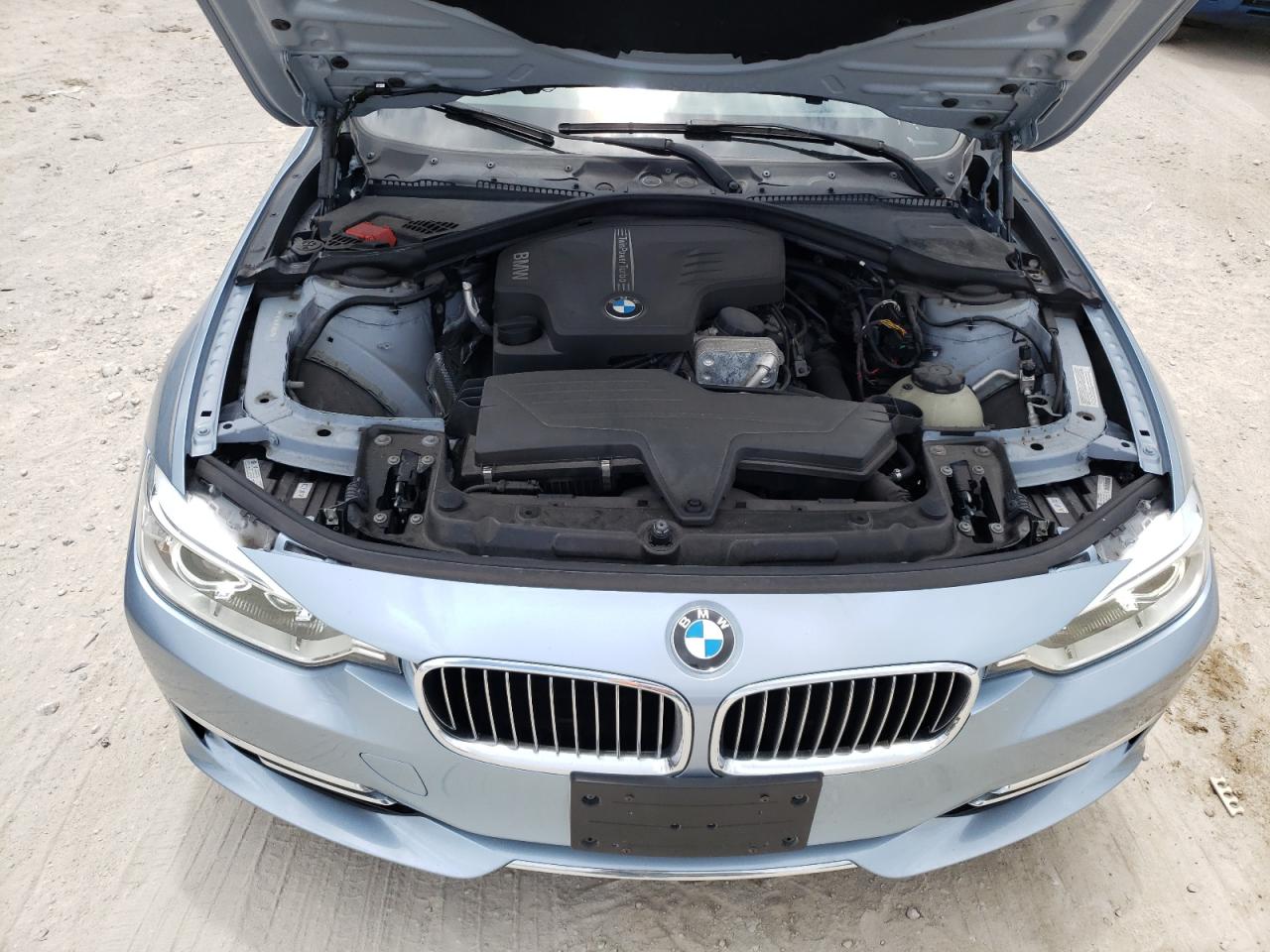 Photo 7 from auction – 2012 BMW 328 I SULE with VIN WBA3C1C53CA696947
