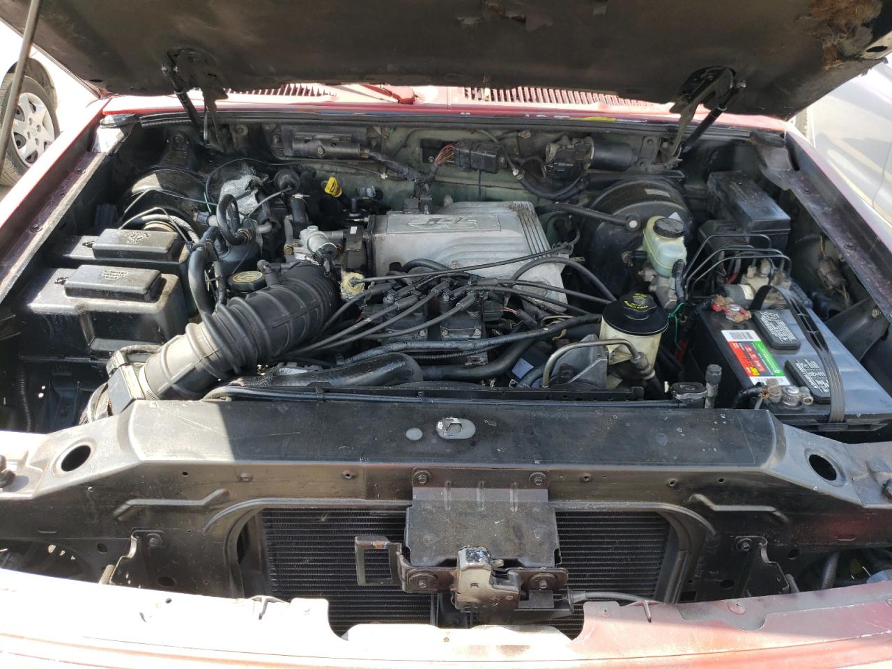 Photo 7 from auction – 1999 MERCURY MOUNTAINEE with VIN 4M2ZU52PXXUJ42548