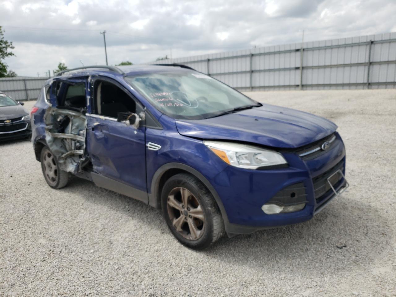 Photo 1 from auction – 2016 FORD ESCAPE SE with VIN 1FMCU0GX1GUC08908