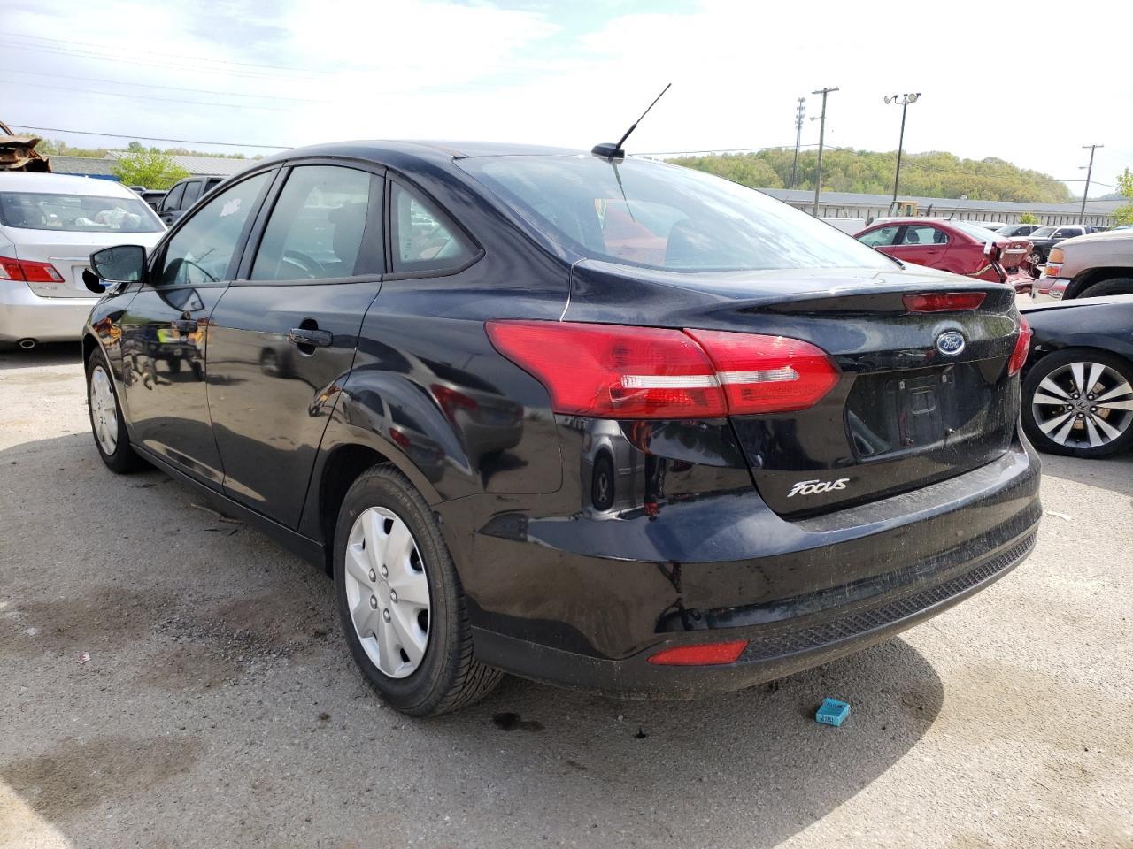 Photo 3 from auction – 2017 FORD FOCUS S with VIN 1FADP3E22HL340226