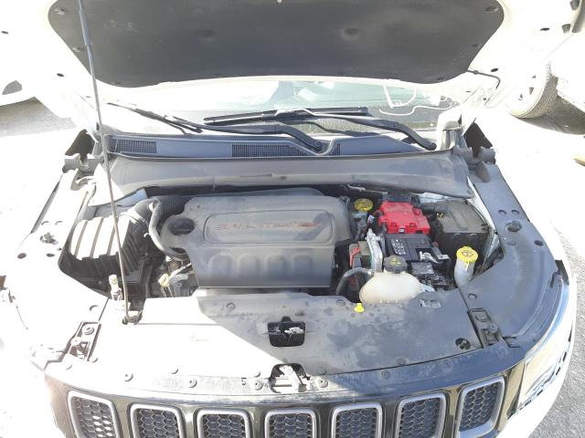 Photo 7 from auction – 2019 JEEP COMPASS TR with VIN 3C4NJDDB1KT780196